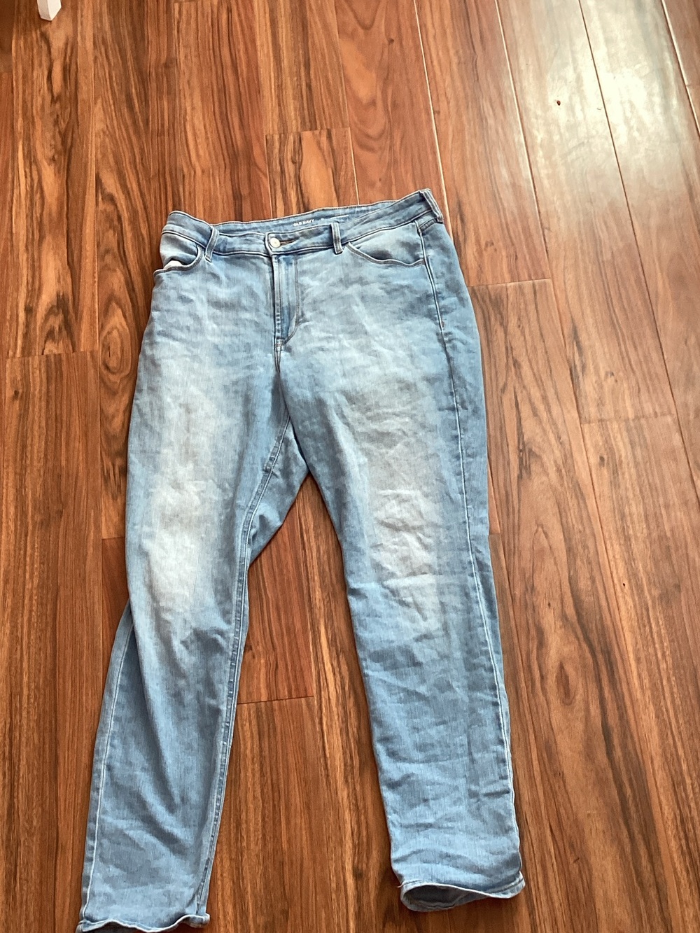 Old Navy High-Rise Wow Straight Jeans in Light Blue